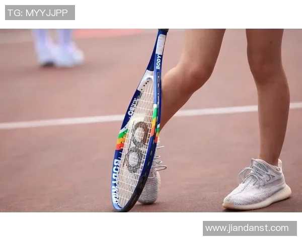 深圳网球队转型之路:从传统强队到现代化竞技新标杆的探索与实践 深圳网球队转型之路:从传统强队到现代化竞技新标杆的探索与实践