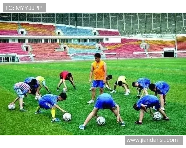 足球明星玩具文具大集合让孩子们在快乐中学习与成长