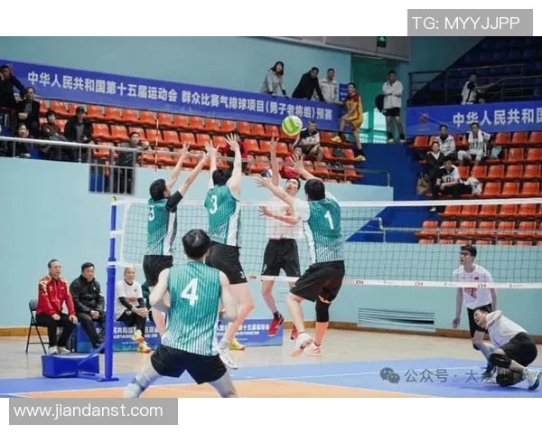 广州排球队全运会精彩配合展现团队精神与竞技水平的完美结合 广州排球队全运会精彩配合展现团队精神与竞技水平的完美结合